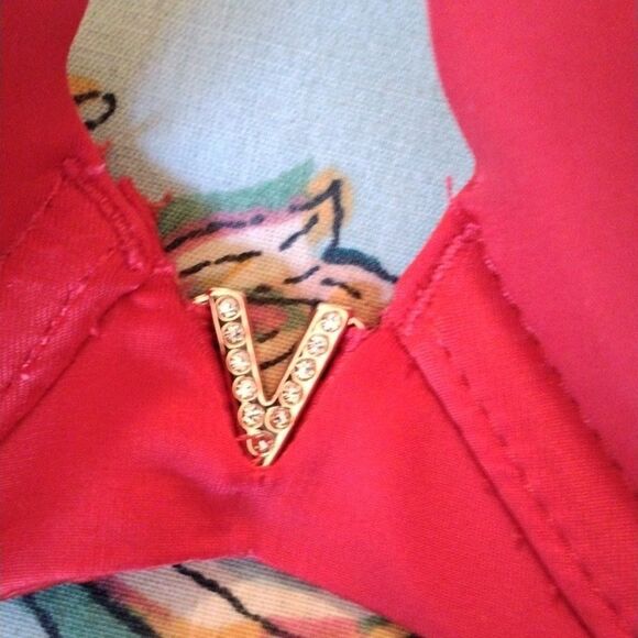 Victoria's Secret Push Up Bra - Picture 11 of 11